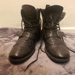 Og guess boots